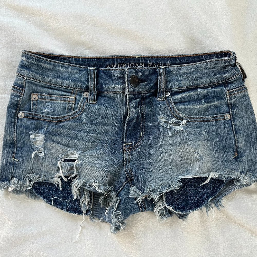 American Eagle Low Rise Shortie Shorts